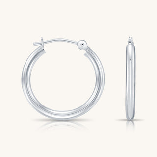CLASSIC WHITE GOLD HOOP