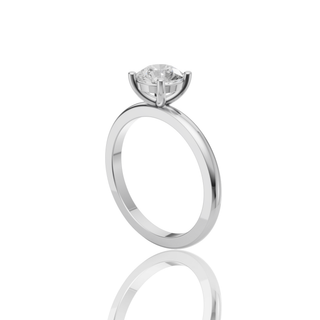 Round Lab Grown Diamond Engagement Ring with Solitaire Plain Band