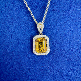 Yellow Gold Yellow Emerald Halo Necklace