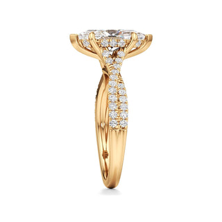 Adelina Round Twisted Diamond Band