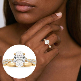 Adelina Round Twisted Diamond Band
