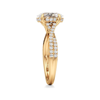 Adelina Round Twisted Diamond Band
