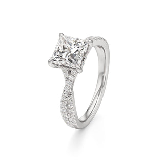 Adelina Round Twisted Diamond Band