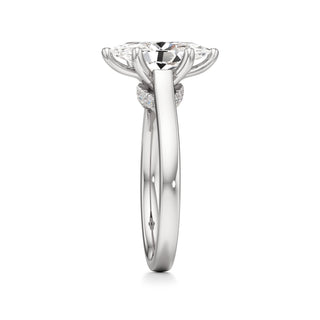 Annelise Round Cathedral with Diamond Bridge