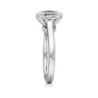 Annelise Round Cathedral with Diamond Bridge