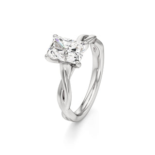 Anouk Marquise Twisted Band