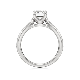 Asteria Radiant Diamond Band