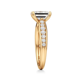 Asteria Radiant Diamond Band