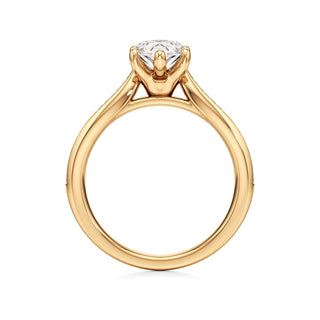 Asteria Radiant Diamond Band