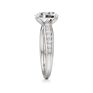 Asteria Radiant Diamond Band