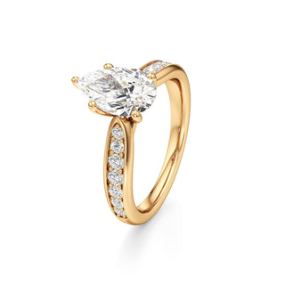 Asteria Radiant Diamond Band