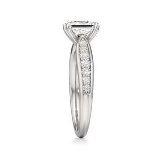 Asteria Radiant Diamond Band