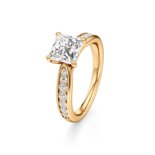 Asteria Radiant Diamond Band
