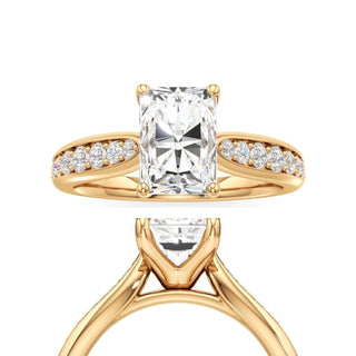 Asteria Radiant Diamond Band