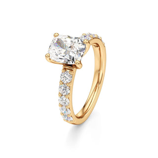 Brynn Radiant Graduated Diamond Band