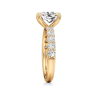 Brynn Radiant Graduated Diamond Band