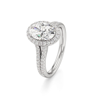 Cassia Radiant Halo with Split Diamond Band