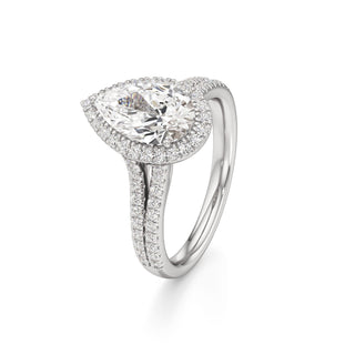 Cassia Radiant Halo with Split Diamond Band