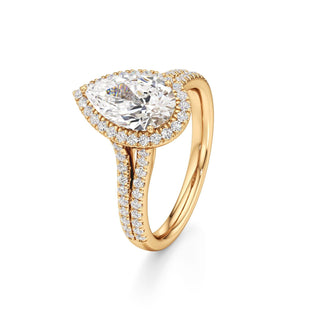 Cassia Radiant Halo with Split Diamond Band