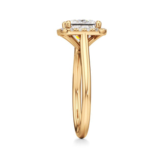 Cathedral Plain Halo Round Engagement Ring