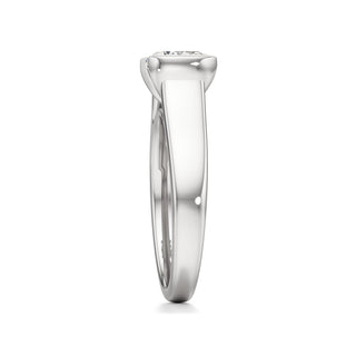 Cyra Emerald Half Bezel Wide Band