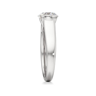 Cyra Emerald Half Bezel Wide Band