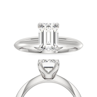 Delphina Oval Classic Solitaire