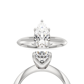 Delphina Oval Classic Solitaire