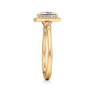 Eirlys Round Halo with Baguette Side Stones