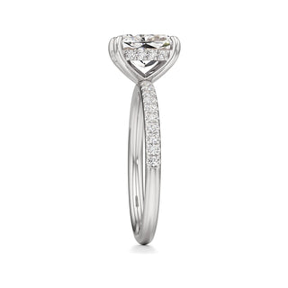 Elara Oval Diamond Band Hidden Halo