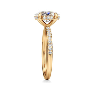 Elara Oval Diamond Band Hidden Halo