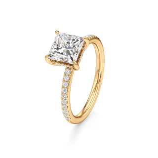 Elara Oval Diamond Band Hidden Halo