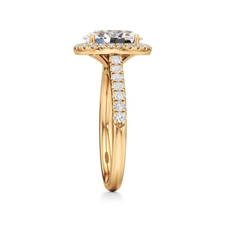 Elspeth Pear Halo with Diamond Band