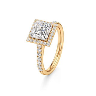Elspeth Pear Halo with Diamond Band