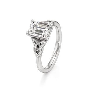 Eluned Radiant Celtic Knot