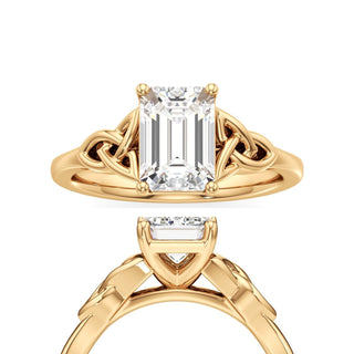 Eluned Radiant Celtic Knot