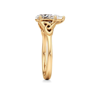 Eluned Radiant Celtic Knot