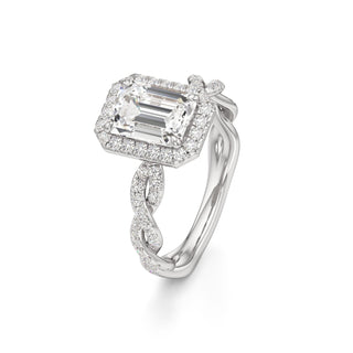 Gilda Pear Halo with Twisted Diamond Band