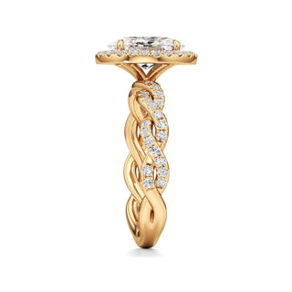 Gilda Pear Halo with Twisted Diamond Band