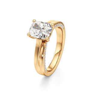 Gwynne Radiant Side Pave Band