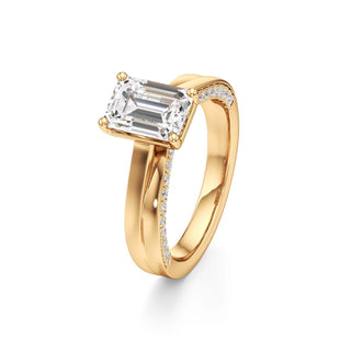 Gwynne Radiant Side Pave Band