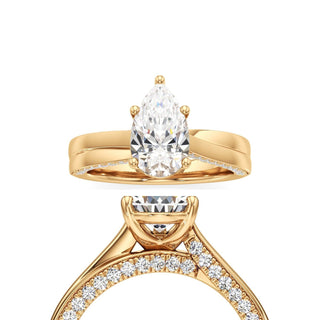 Gwynne Radiant Side Pave Band