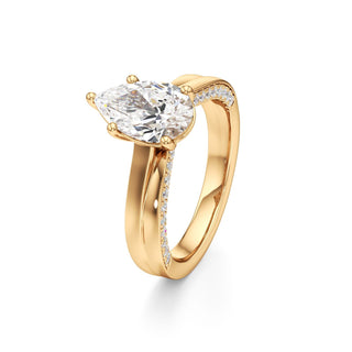 Gwynne Radiant Side Pave Band