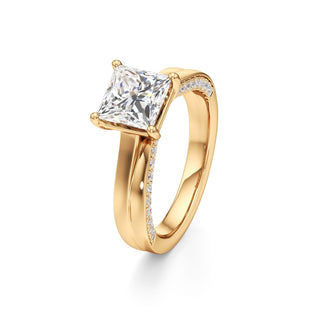 Gwynne Radiant Side Pave Band