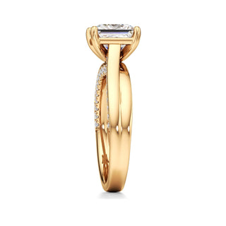 Gwynne Radiant Side Pave Band