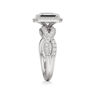Ilaris Round Halo with Twisted Diamond Band