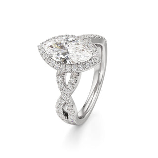 Ilaris Round Halo with Twisted Diamond Band