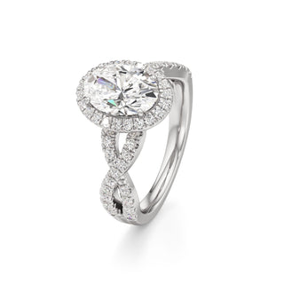 Ilaris Round Halo with Twisted Diamond Band