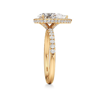Jora Emerald Halo with Diamond Band