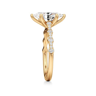 Kairi Elongated Cushion Station Diamond Band